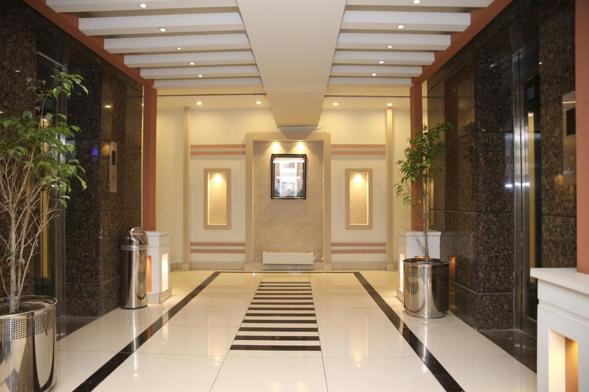 Fort Continental Hotel Peshawar Bagian luar foto