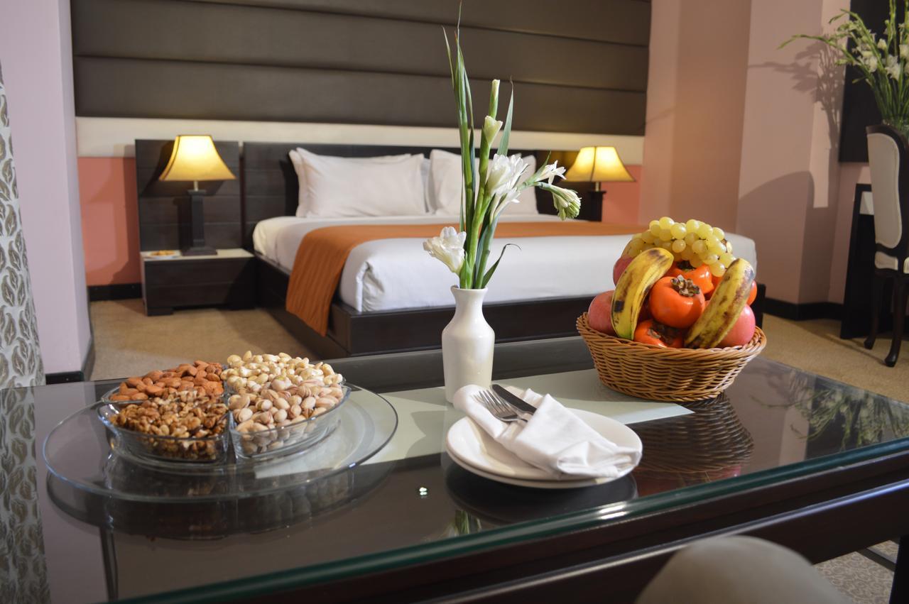 Fort Continental Hotel Peshawar Bagian luar foto