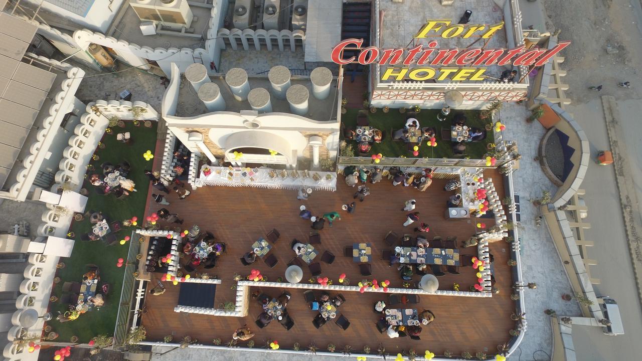 Fort Continental Hotel Peshawar Ruang foto