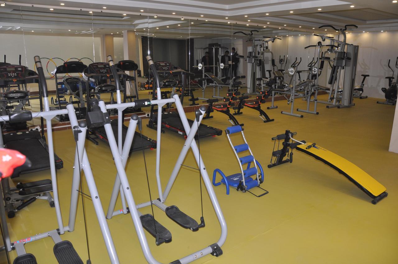 Fort Continental Hotel Peshawar Bagian luar foto