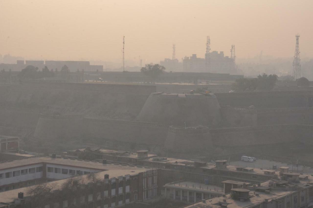 Fort Continental Hotel Peshawar Bagian luar foto